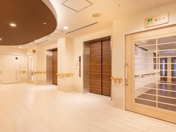 特別養護老人ホーム 野洲篠原すみれ園（常勤）の介護職求人メイン写真2