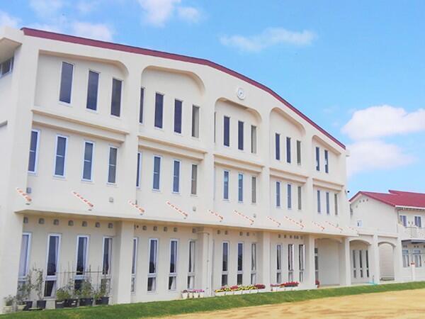 児童心理治療施設 ノアーズ・ガーデン（児童指導員/パート）の保育士求人メイン写真2