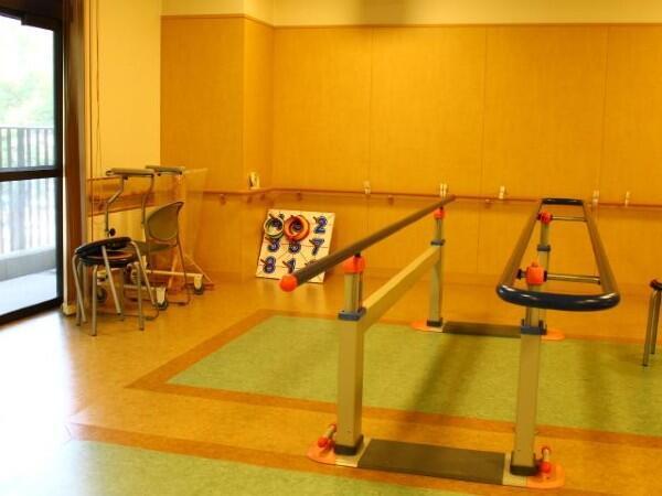特別養護老人ホーム 新横浜パークサイドホーム（パート）の介護福祉士求人メイン写真3