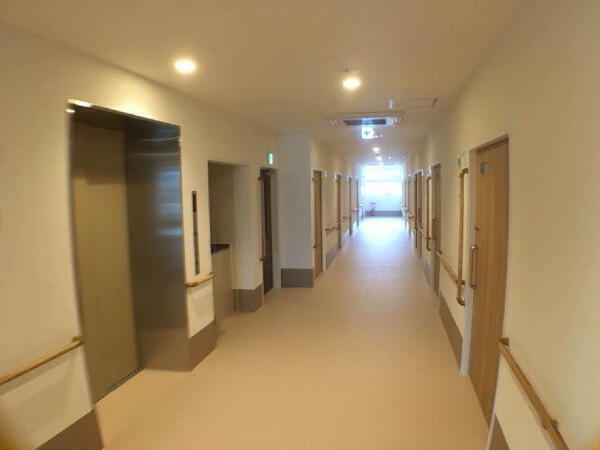 デイサービスセンター すまいる（常勤）の介護職求人メイン写真2