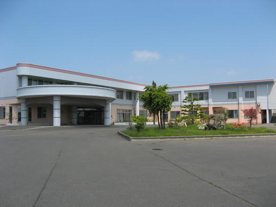 介護老人保健施設 北村温泉ナーシングホーム（準職員/常勤）の介護職求人の写真