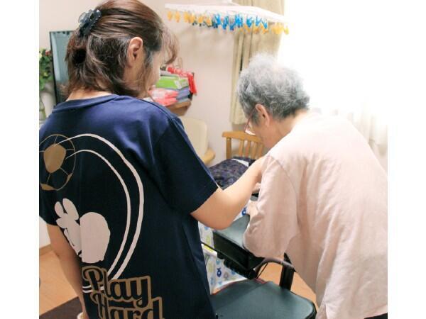 住宅型有料老人ホーム 青い鳥ハッピーホーム（夜勤専従/常勤）の介護職求人メイン写真3