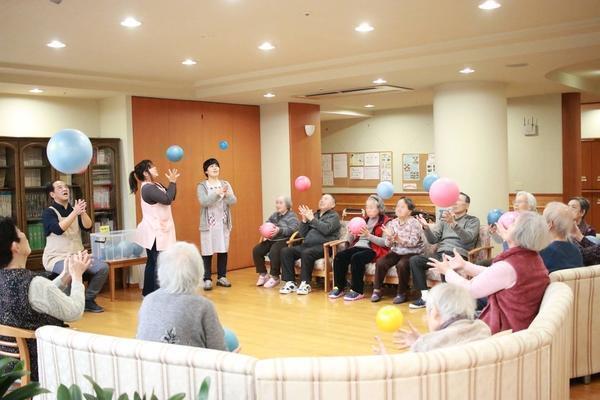 デイサービスセンターなでしこ（常勤）の介護福祉士求人メイン写真4