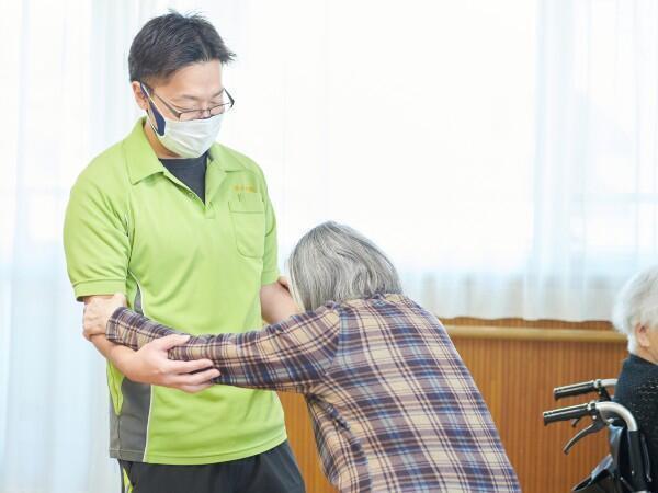 特別養護老人ホーム 中央本町杉の子園（常勤）の柔道整復師求人メイン写真3