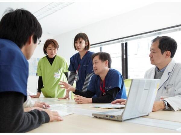 ファミリークリニック多摩川（診療補助 / パート）の看護助手求人メイン写真1