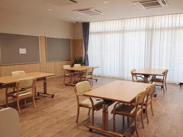 ふる里学舎浦安（夜勤/パート）の介護職求人メイン写真4