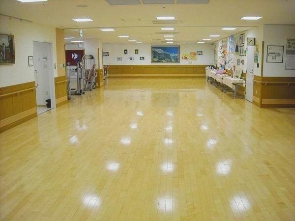 介護老人保健施設 まつど徳洲苑（常勤）の准看護師求人メイン写真2