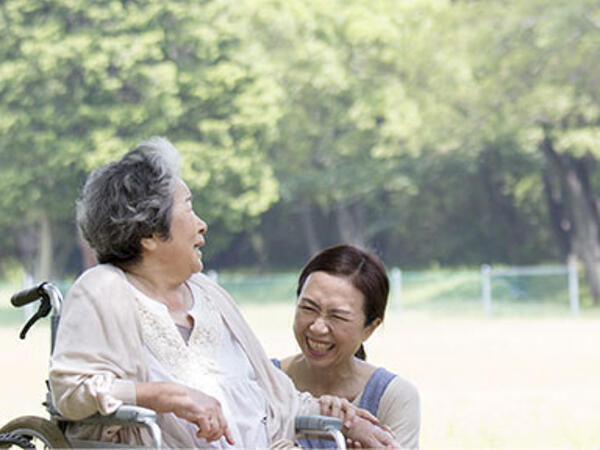 リハビリ型デイサービス クララ 弥生台（パート）の社会福祉主事任用求人サブ写真2