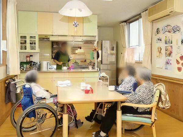 上田病院グループホーム 赤松の家（常勤）の介護職求人メイン写真1