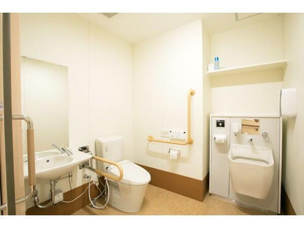 高齢者総合施設 四葉（常勤）の介護職求人メイン写真5