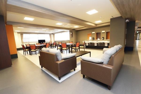 ロイヤルレジデンス入間（常勤）の介護福祉士求人メイン写真2