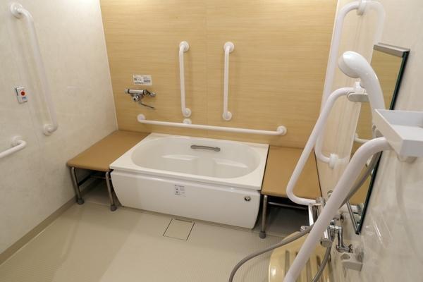 ロイヤルレジデンス入間（常勤）の介護福祉士求人メイン写真3