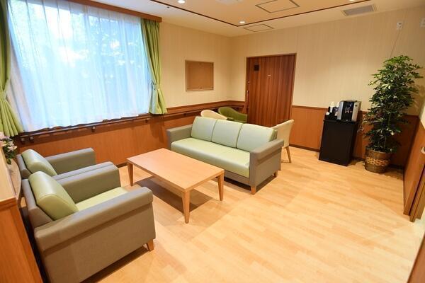 ロイヤルレジデンス浦和（常勤）の介護福祉士求人メイン写真3