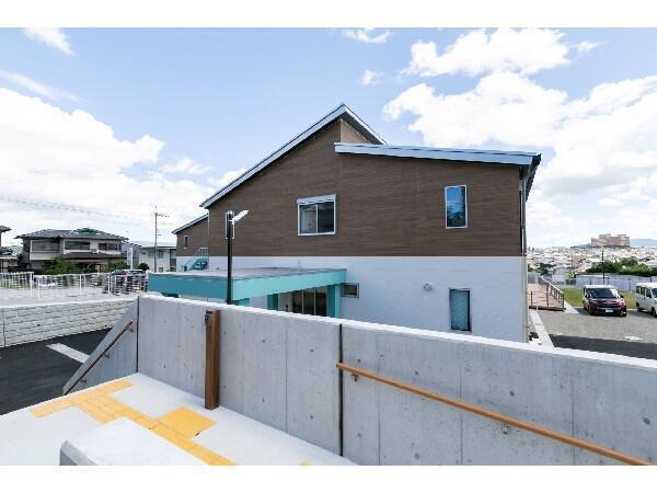 サービス付き高齢者向け住宅 青地の館(常勤)の介護福祉士求人の写真