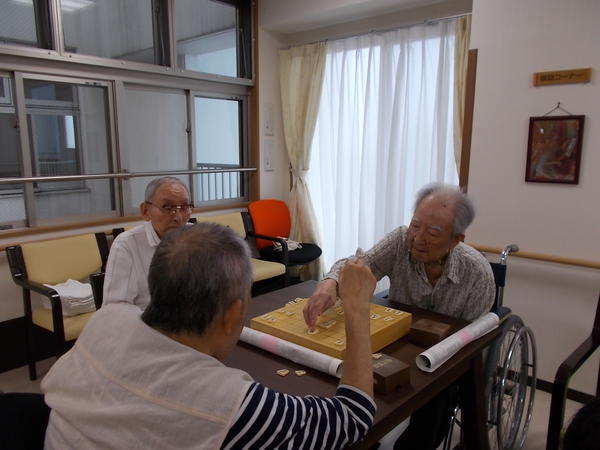 有料老人ホーム エクセルシオール横浜阪東橋（夜勤専従パート） の介護職求人メイン写真3