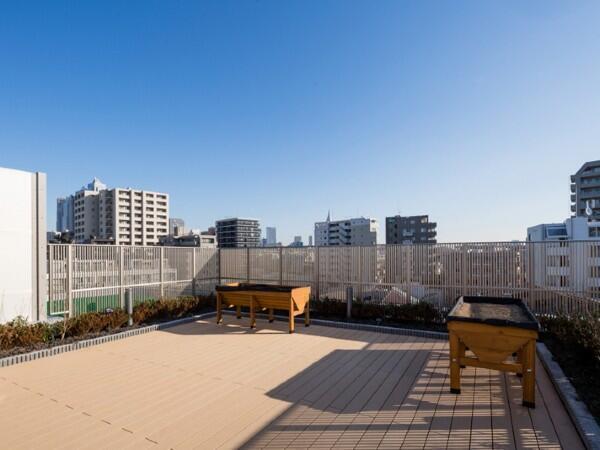 介護付有料老人ホーム チャームプレミア代々木初台（夜勤専従/パート）の介護福祉士求人メイン写真4