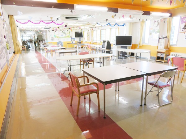 特別養護老人ホーム 白鳥ハイツ（常勤）の介護職求人メイン写真3