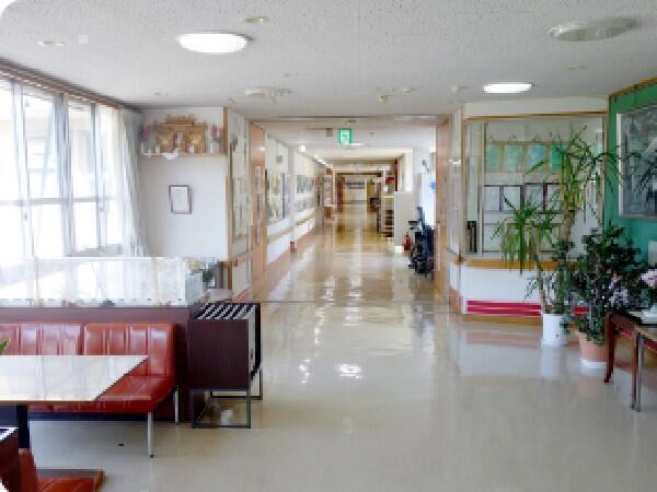 特別養護老人ホーム杏寿荘（常勤）の介護福祉士求人メイン写真5