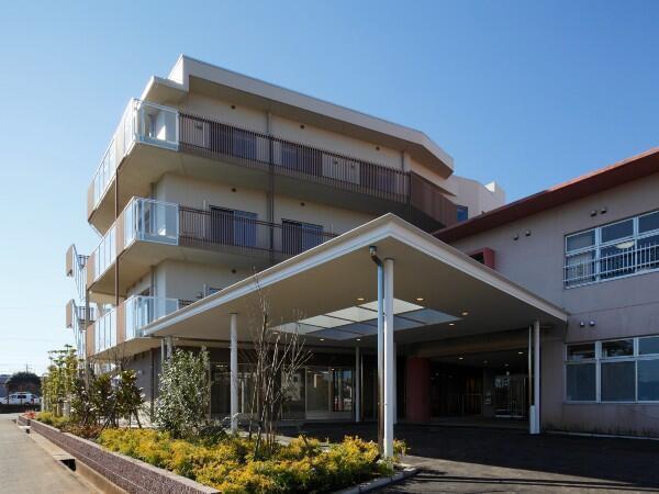 特別養護老人ホーム 松寿園（常勤）の准看護師求人の写真