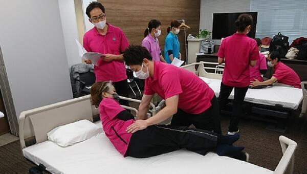 ロイヤルレジデンス東所沢（常勤）の介護職求人メイン写真4