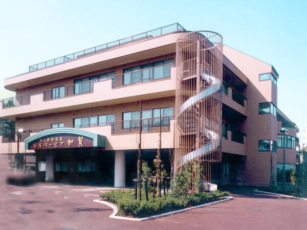 介護老人保健施設 シルバーピア加賀（常勤）の介護福祉士求人の写真