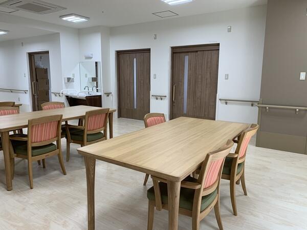 特別養護老人ホーム 裏館倶楽部（契約社員/常勤） の介護職求人メイン写真4