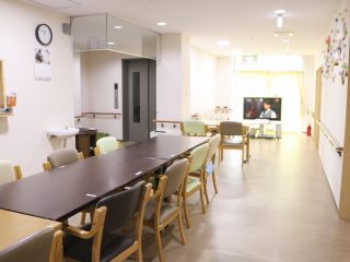 サンホーム湘南真土（常勤）の介護職求人メイン写真2