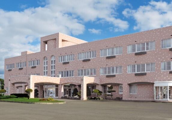 介護老人保健施設 ガーデンハウスくりやま（常勤）の介護福祉士求人の写真