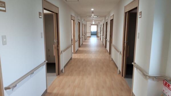 サービス付き高齢者向け住宅夢眠いちのみやにし（常勤）の介護福祉士求人メイン写真4