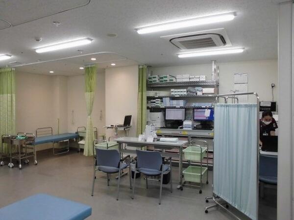 稲波脊椎・関節病院（外来/常勤） の看護師求人メイン写真3