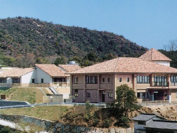 特別養護老人ホーム レファシード直島（常勤）の介護職求人メイン写真2