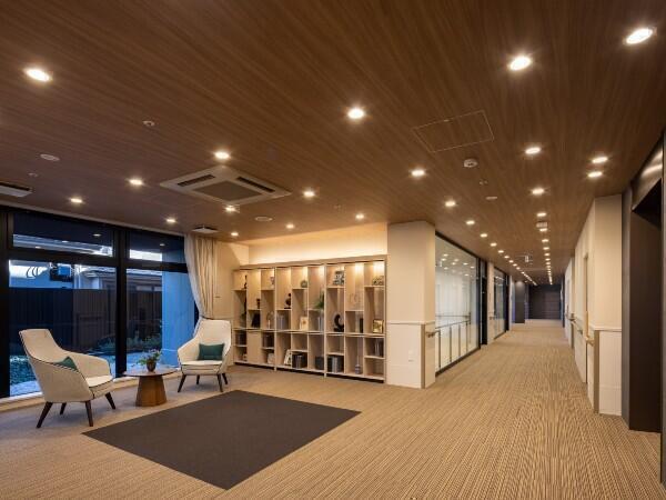 介護付有料老人ホーム チャーム光が丘（夜勤専従/パート）の介護福祉士求人メイン写真3