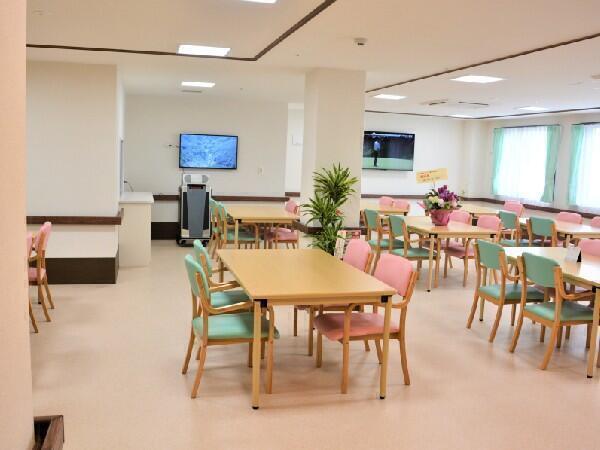 メープルコートまつばら（パート）の介護福祉士求人メイン写真2