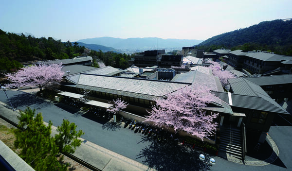 介護医療院 京都東山老年サナトリウム（厨房/常勤）の管理栄養士求人の写真