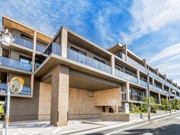 介護付有料老人ホーム ソナーレ杉並上井草（時間限定正社員）の介護職求人メイン写真2