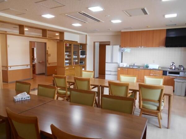 小規模多機能ホーム川柳（常勤）の介護職求人メイン写真2