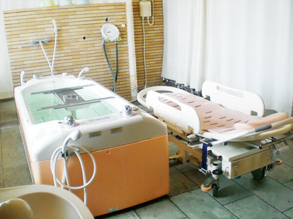 苑田会ニューロリハビリテーション病院（常勤）の看護師求人メイン写真5