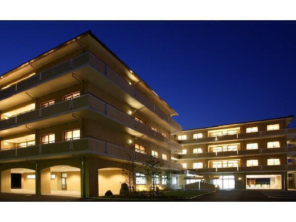 特別養護老人ホーム グランデパール（常勤）の介護福祉士求人メイン写真2