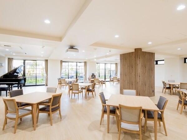 介護付有料老人ホーム ソナーレ杉並上井草（時間限定正社員）の介護職求人メイン写真3