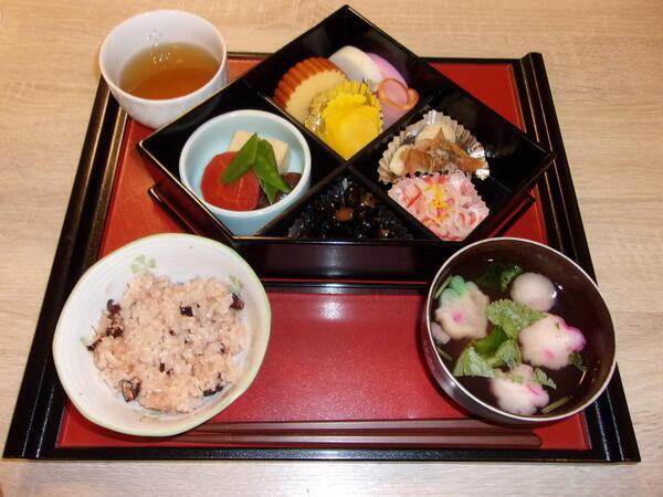 グルーブホームええじゃないか（常勤）の介護職求人サブ写真1