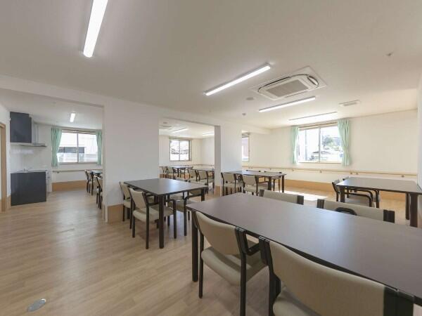 サービス付高齢者住宅 なないろの詩早田（常勤）の介護職求人メイン写真3