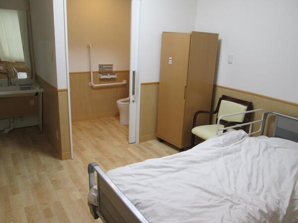 医療法人 育生会 三好病院（パート）の准看護師求人メイン写真2