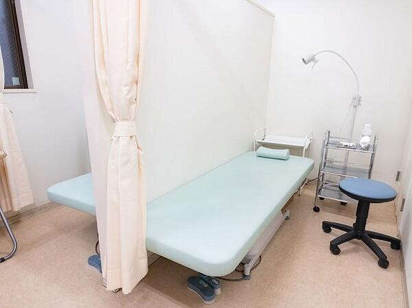 武蔵野皮フ科クリニック 三鷹本院（常勤）の医療事務求人メイン写真4