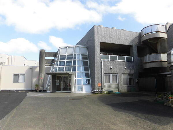 特別養護老人ホーム成田苑（従来型/常勤）の介護職求人の写真