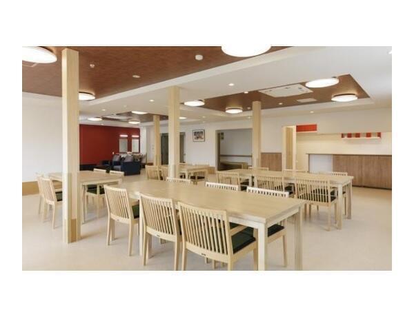 ファミリア三郷アネックス（施設内訪問介護 / パート) の介護職求人メイン写真2