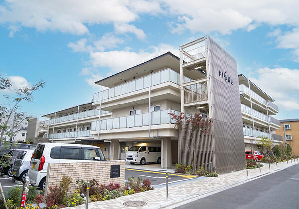 特別養護老人ホーム ピオーネ三鷹（常勤） の社会福祉士求人の写真