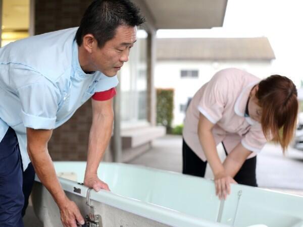 川口ケアセンター（訪問入浴/常勤）の介護職求人メイン写真1