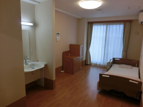 特別養護老人ホーム かわぐちロイヤルの園（常勤）の介護福祉士求人メイン写真3