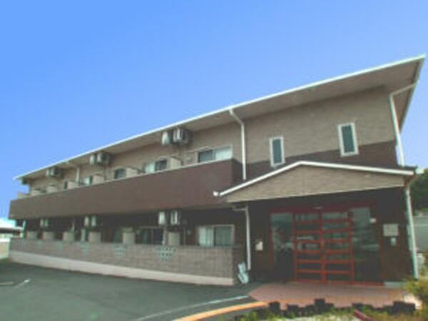 サービス付き高齢者向け住宅 フォーライフガーデン昭和町(夜勤専従/パート)の介護福祉士求人の写真