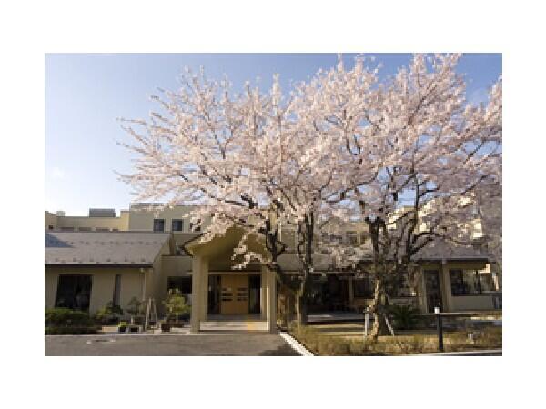 介護付有料老人ホーム 恵信ヴィレッタ甲府（常勤）の介護福祉士求人の写真